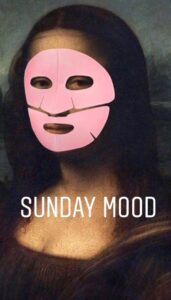 meme of Mona Lisa in a facial mask