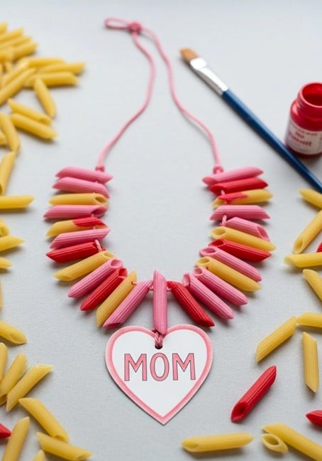 macaroni necklace